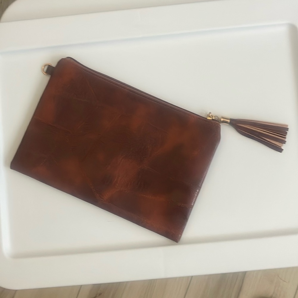 NWOT Brown Wristlet